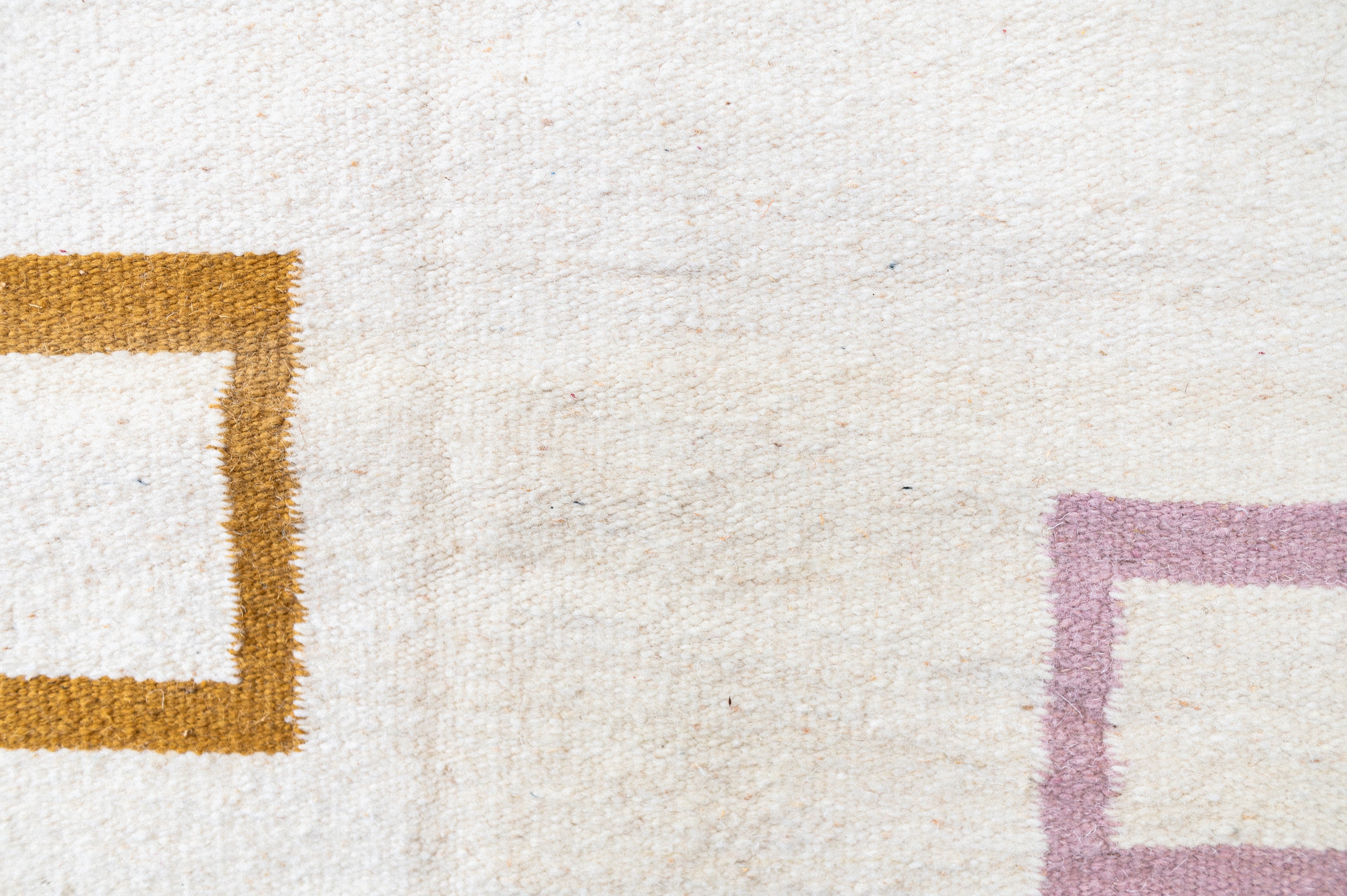 RÜG. 03 - WOOL CARPETÈ 'CITY' / DYWAN WEŁNIANY 'CITY'